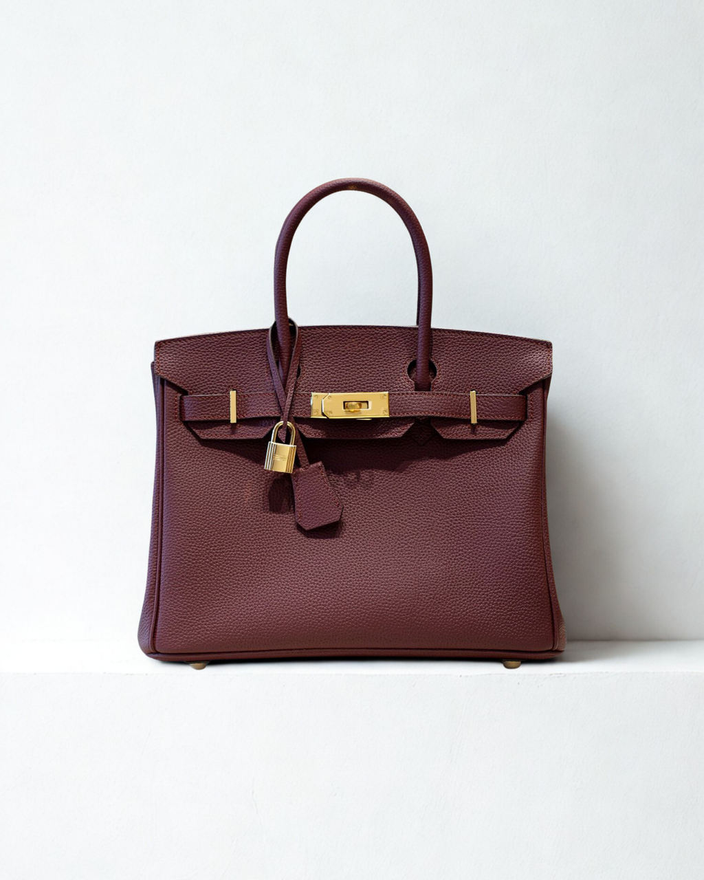 Le Sabot - Burgundy Red