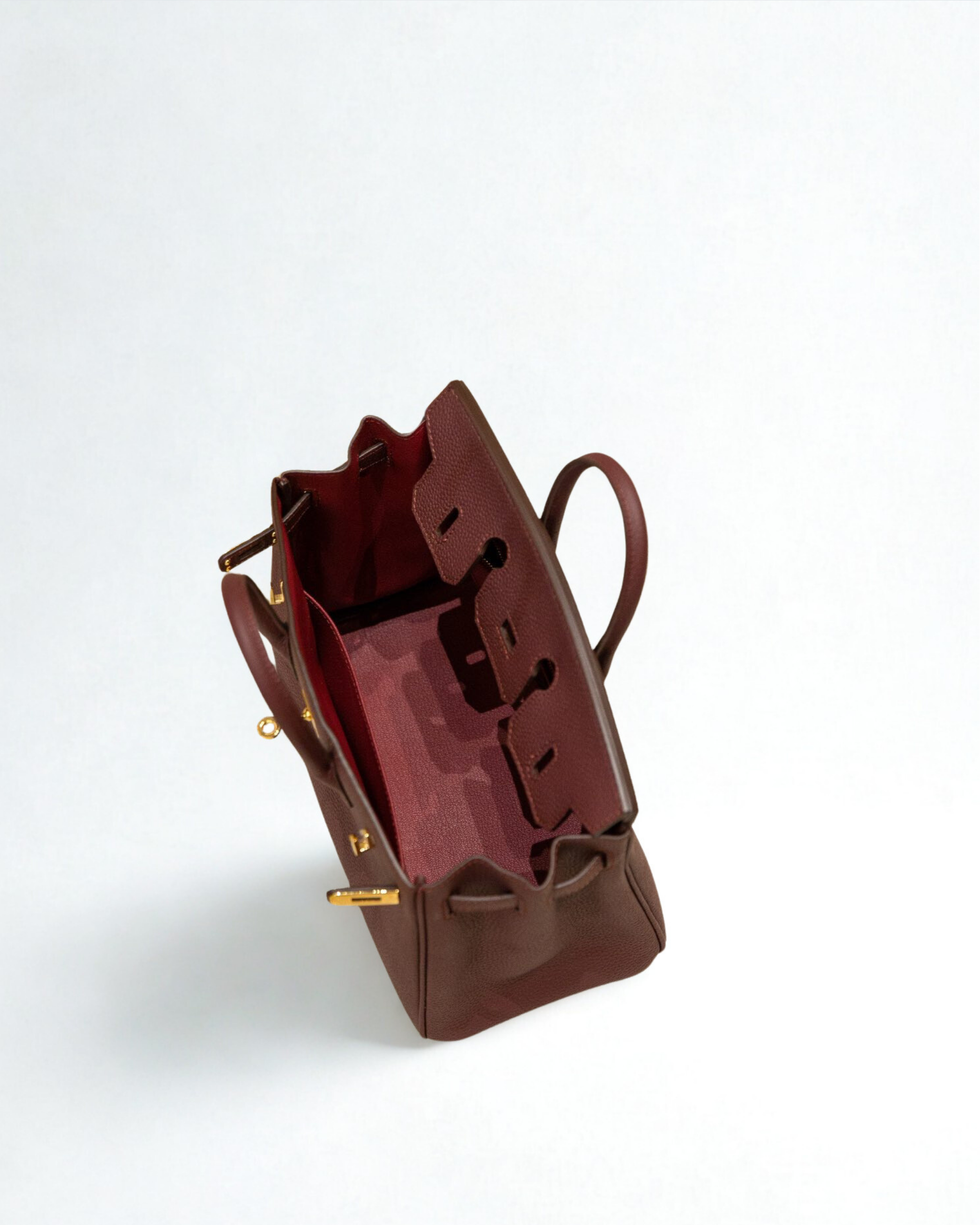 Le Sabot - Burgundy Red